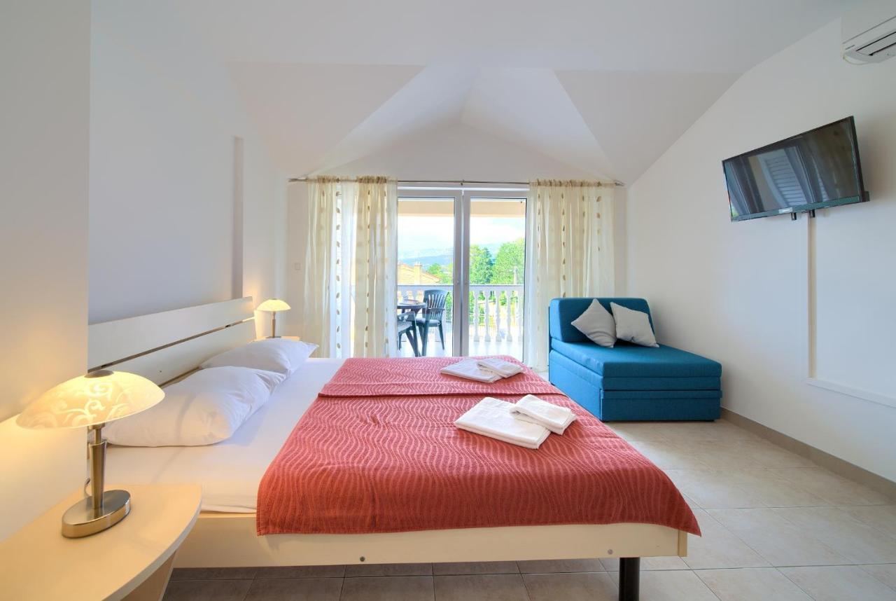 Apartments Ivica Krk Island Šilo Extérieur photo