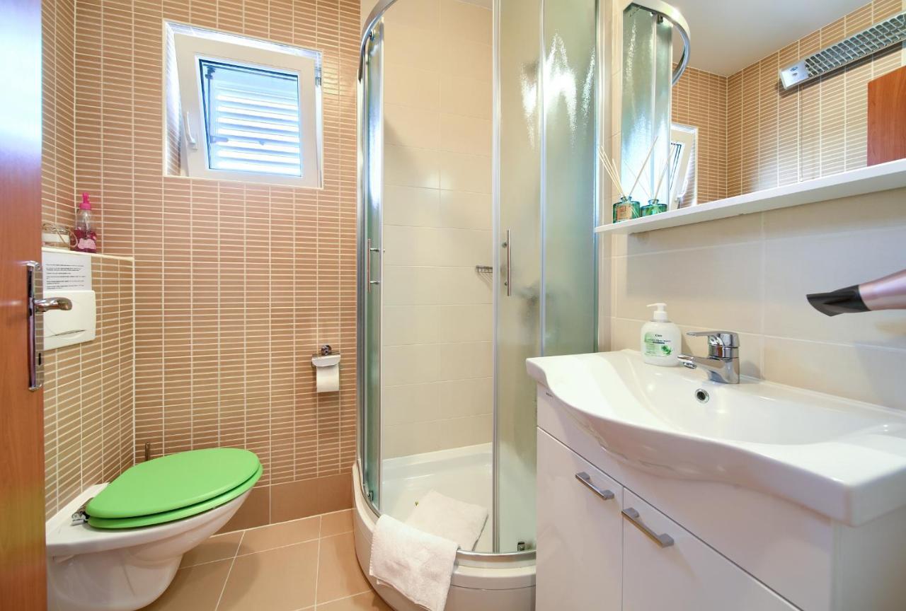 Apartments Ivica Krk Island Šilo Extérieur photo