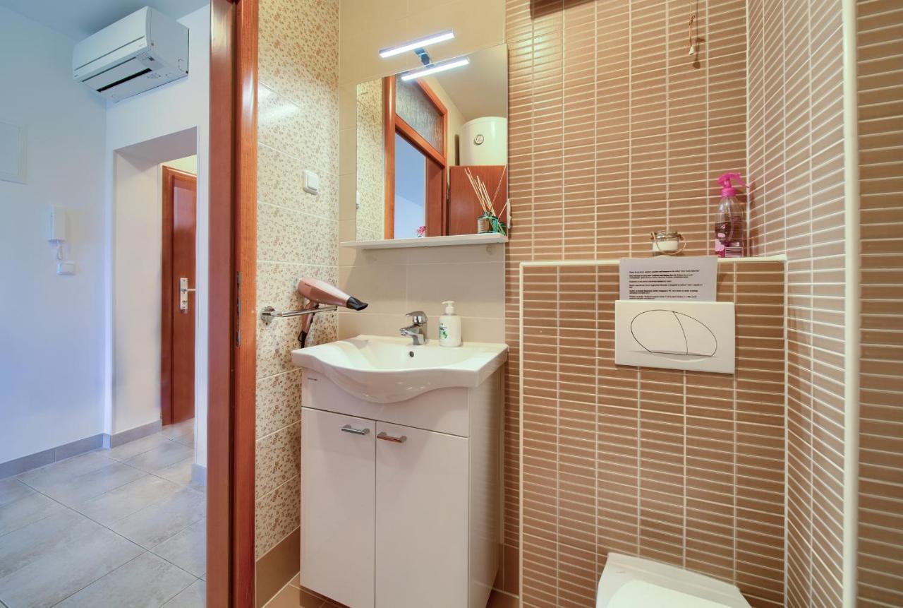 Apartments Ivica Krk Island Šilo Extérieur photo