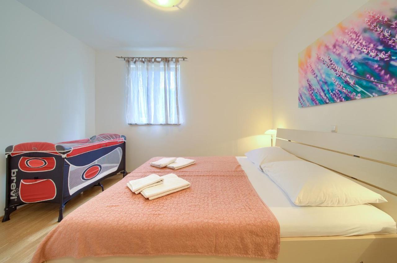 Apartments Ivica Krk Island Šilo Extérieur photo