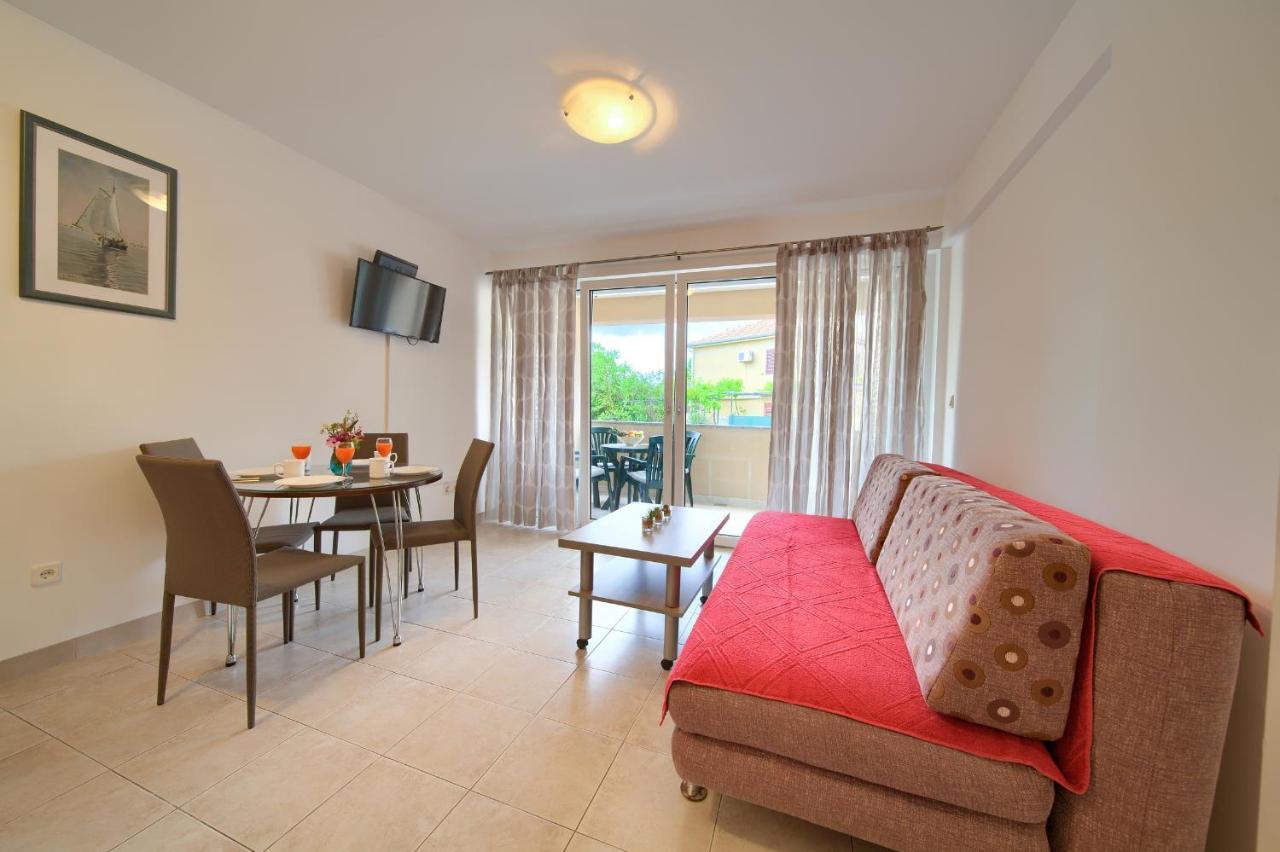 Apartments Ivica Krk Island Šilo Extérieur photo